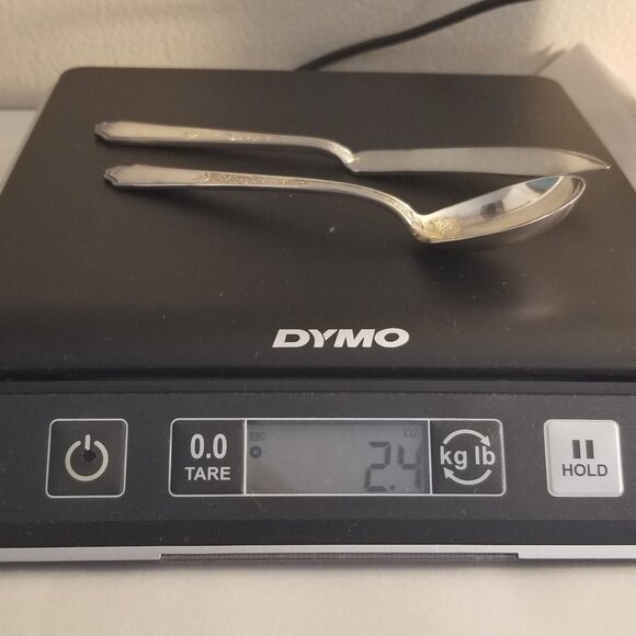 1847 Rogers Bros Flatware Ancestral Pattern Set Butter Knife and Sugar Spoon - Picture 6 of 8